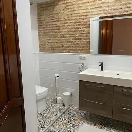 Apartment Maison Traditionnelle- 190 M Carre- Jusqu A 8 Pers- Place Ideale Centre